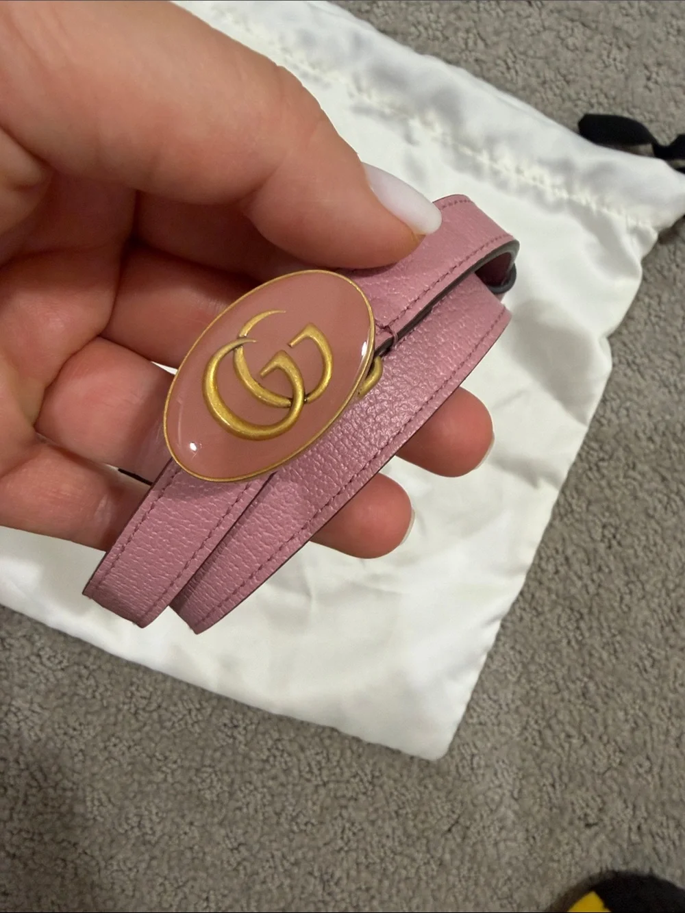Gucci Rose Pink Leather Double G Belt authentic worn 1 time size 90 beauty
